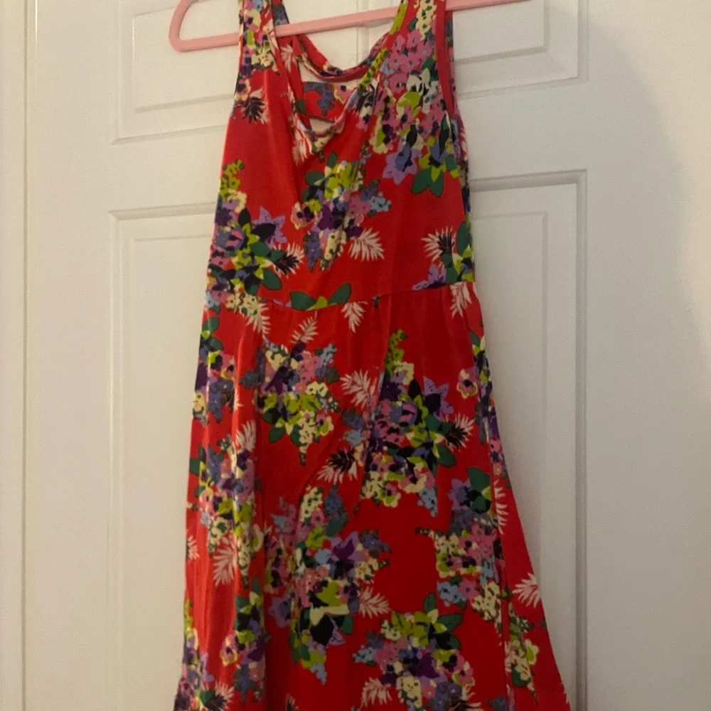 Floral Sleeveless Dress - Picture 2 of 2